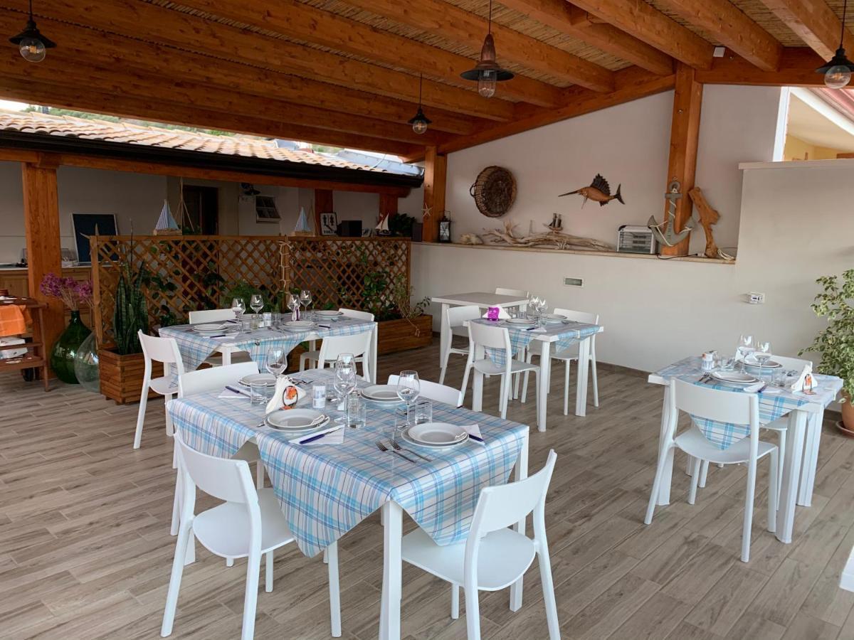 Ittiturismo S.Croce Hotel Teulada Bagian luar foto