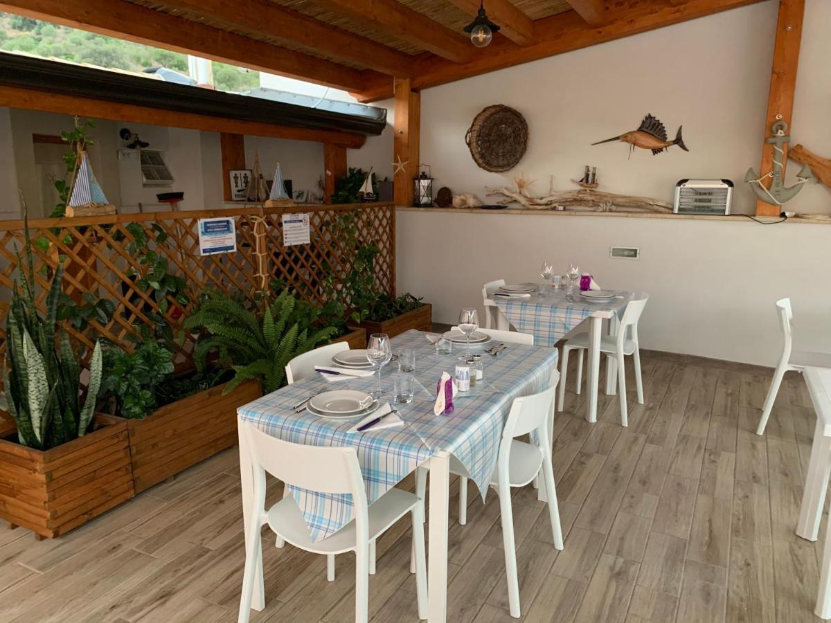 Ittiturismo S.Croce Hotel Teulada Bagian luar foto
